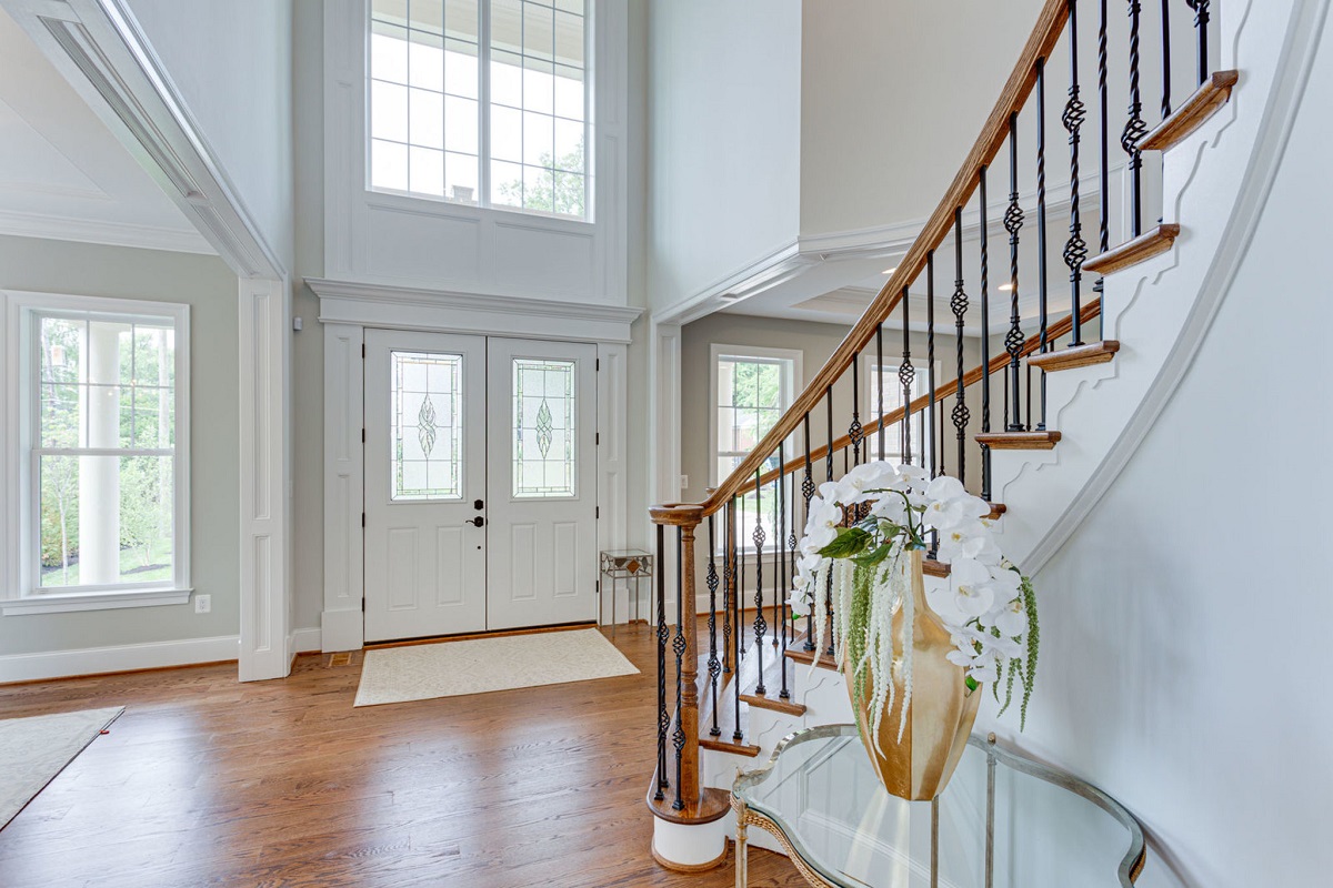 009 interior 2 of 120