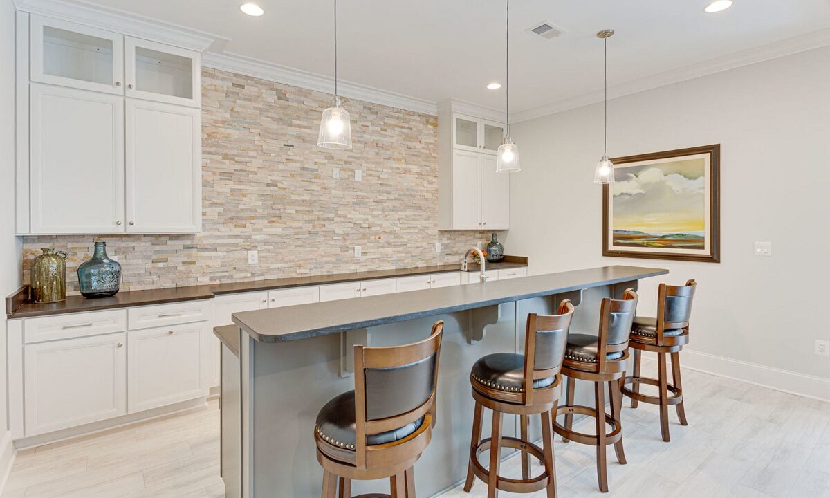 062 interior 55 of 120 e1701285122295