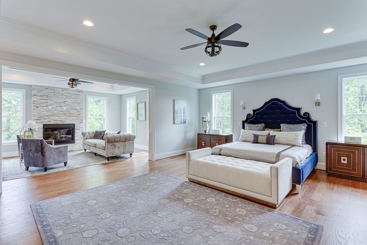 103 interior 96 of 120